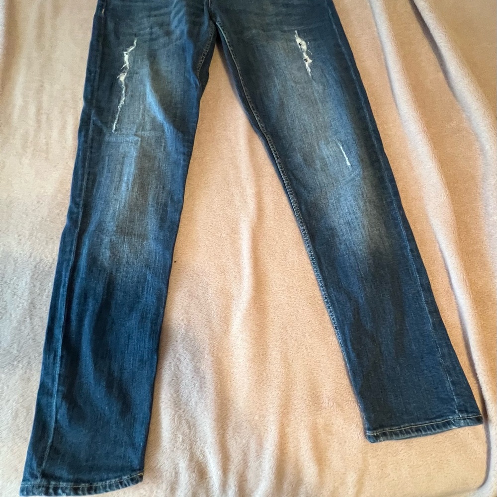 Blue Distressed Jeans
